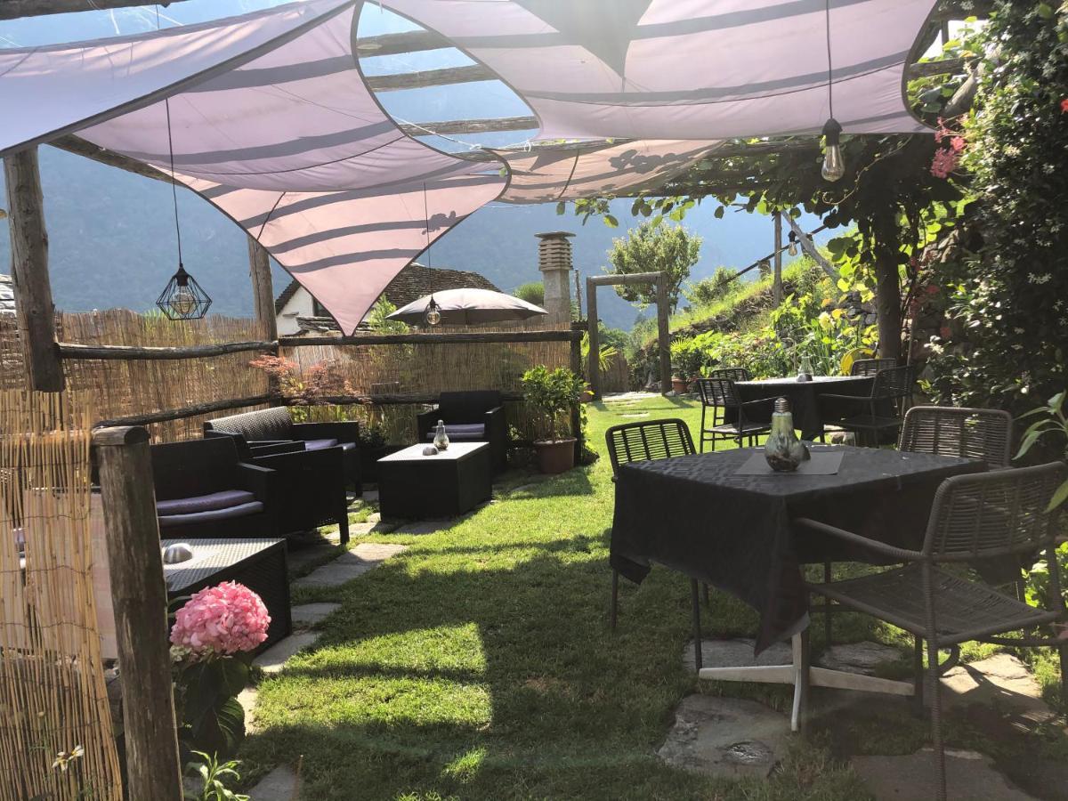 B&B Osteria Morganti Someo Bagian luar foto