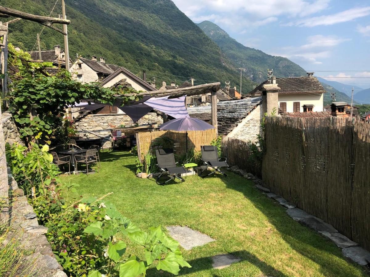 B&B Osteria Morganti Someo Bagian luar foto